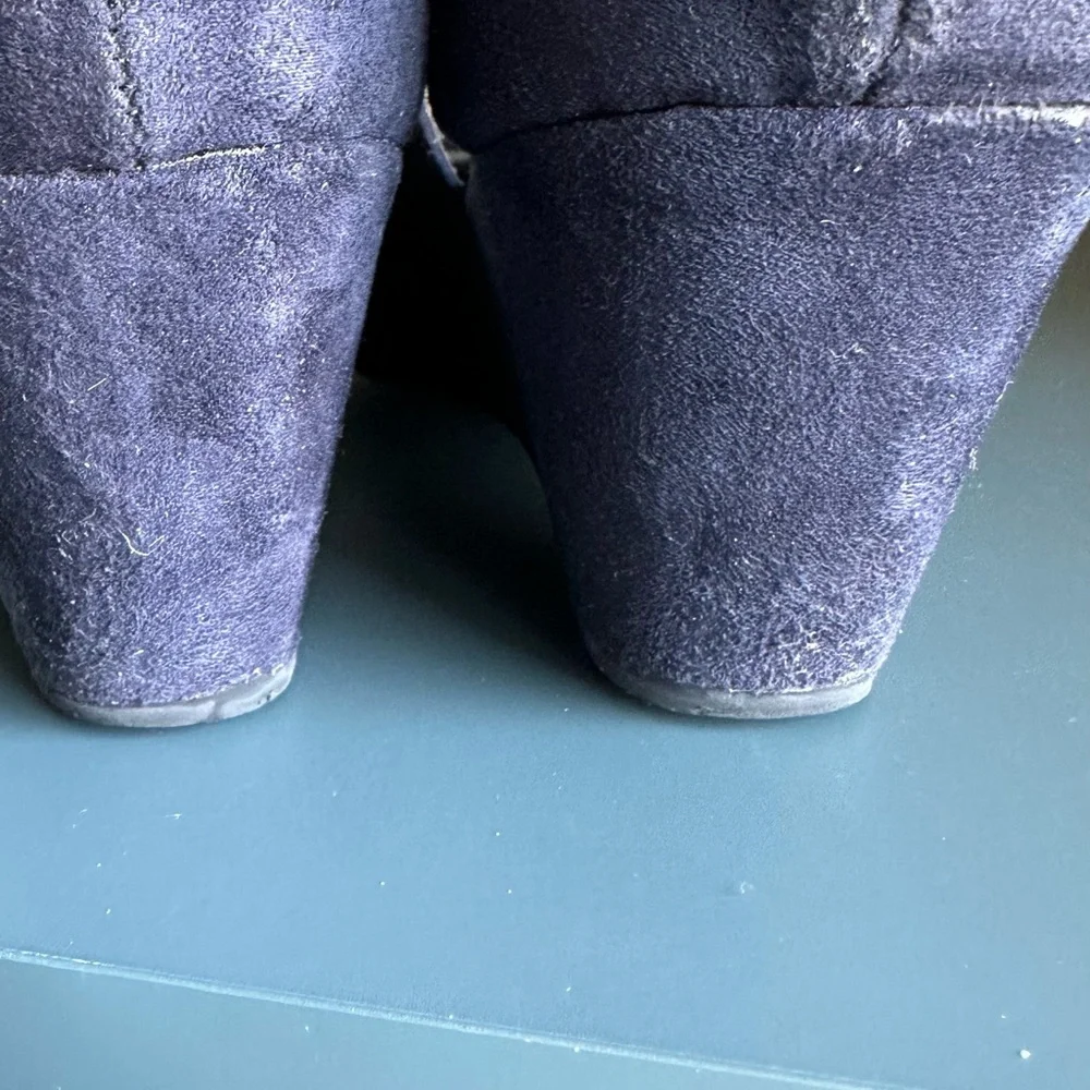 Arden B. Sofia Wedge Heels Navy Blue Ankle Strap Pumps Size 8.5 👠✨